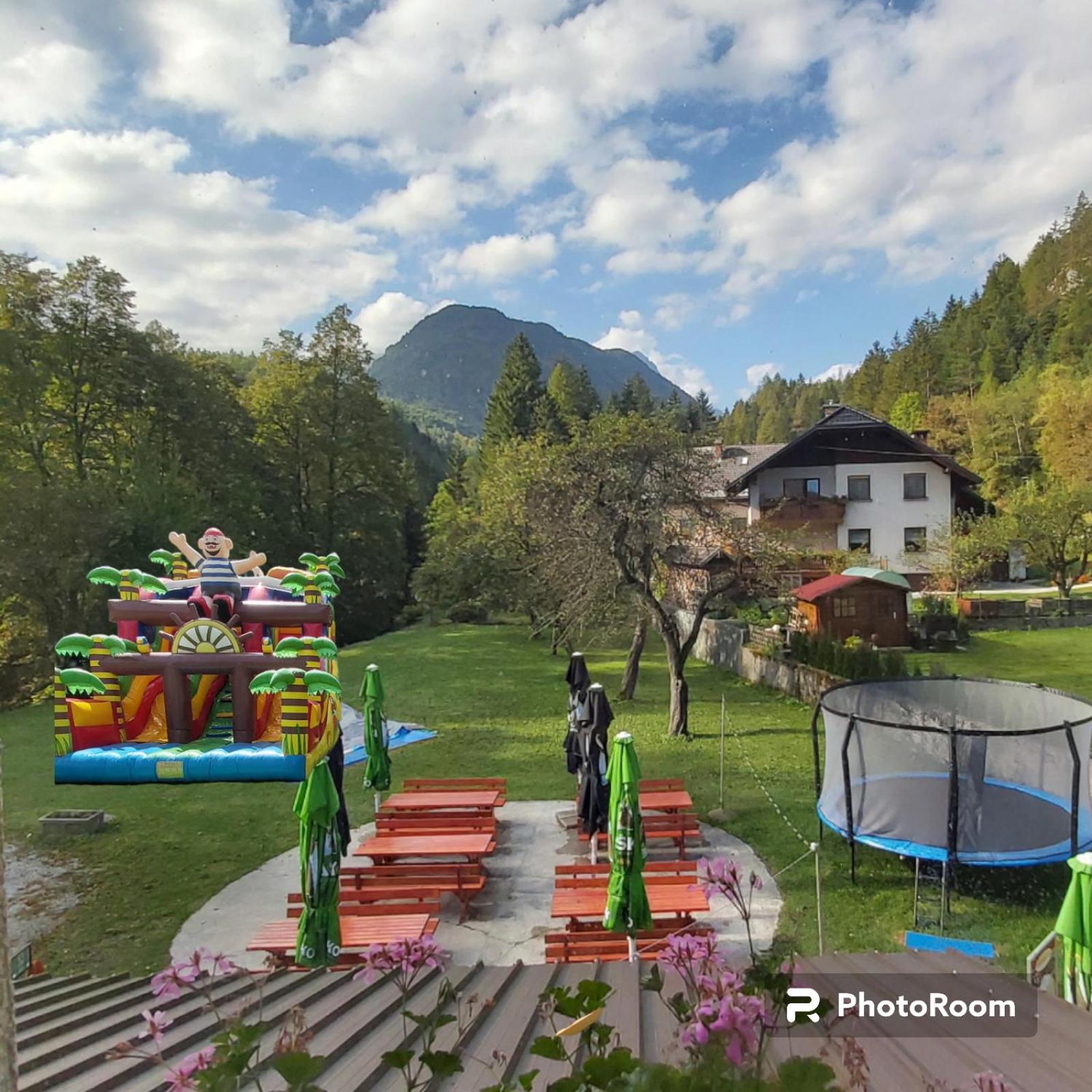 Hostel In Picerija Spajza Mojstrana Exterior foto